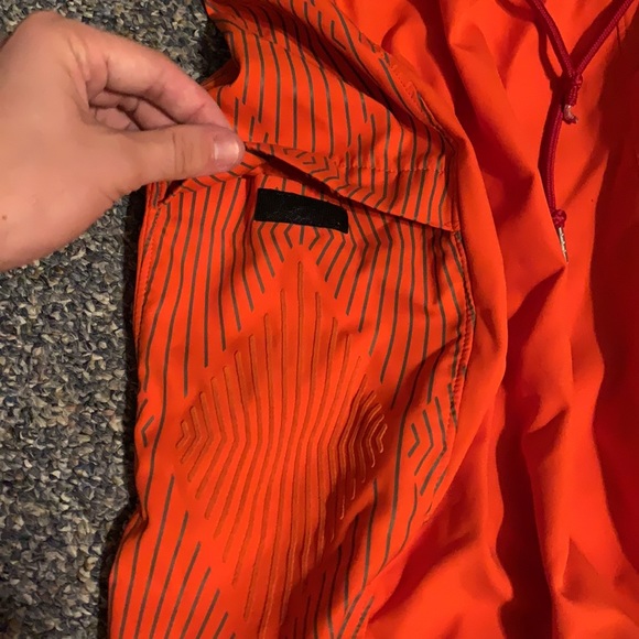 Jordan Dri-Fit Shorts - Picture 2 of 4